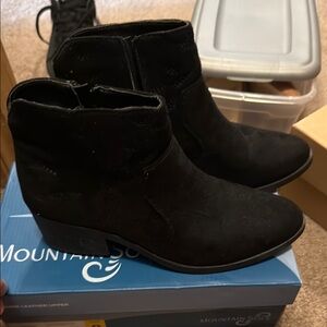 Women's Black Ankle Boots